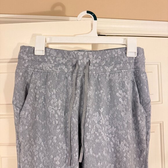 Lululemon Ready to Rulu High-Rise Jogger Sz 8 - Rhino Grey - Picture 5 of 7